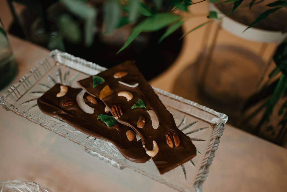 Chocolate & sweets