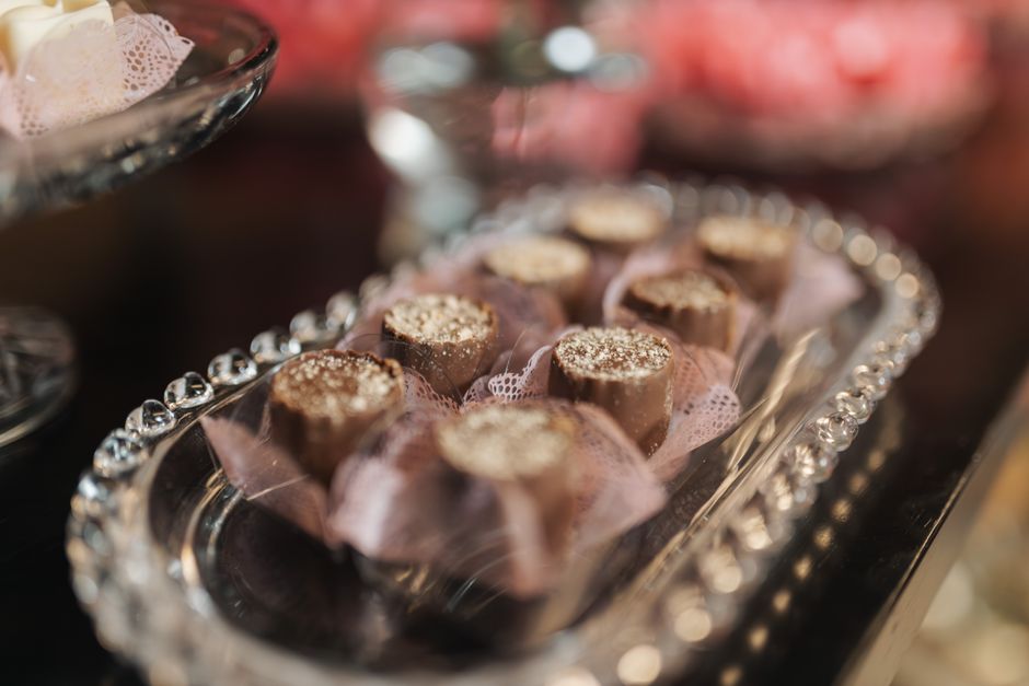 Chocolate & sweets