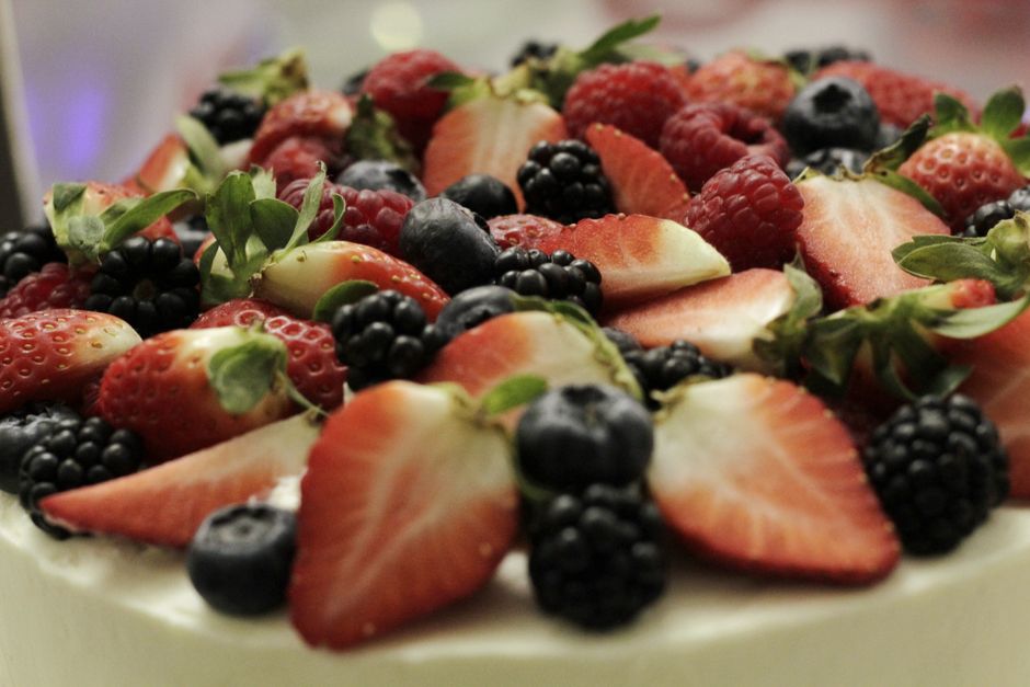Fruit & berries