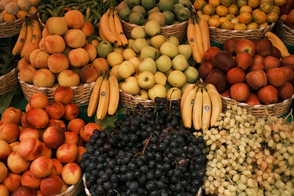 Fruit & berries