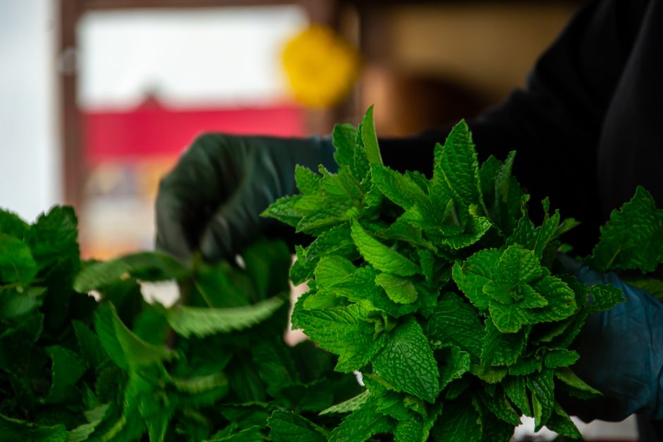 Herbs & teas