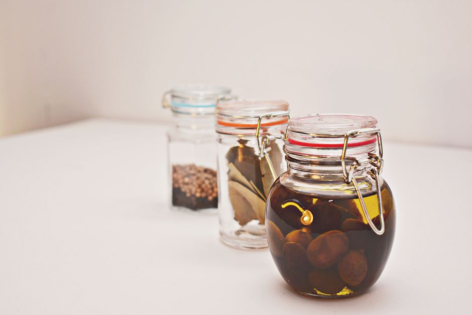 Olive oil & olives